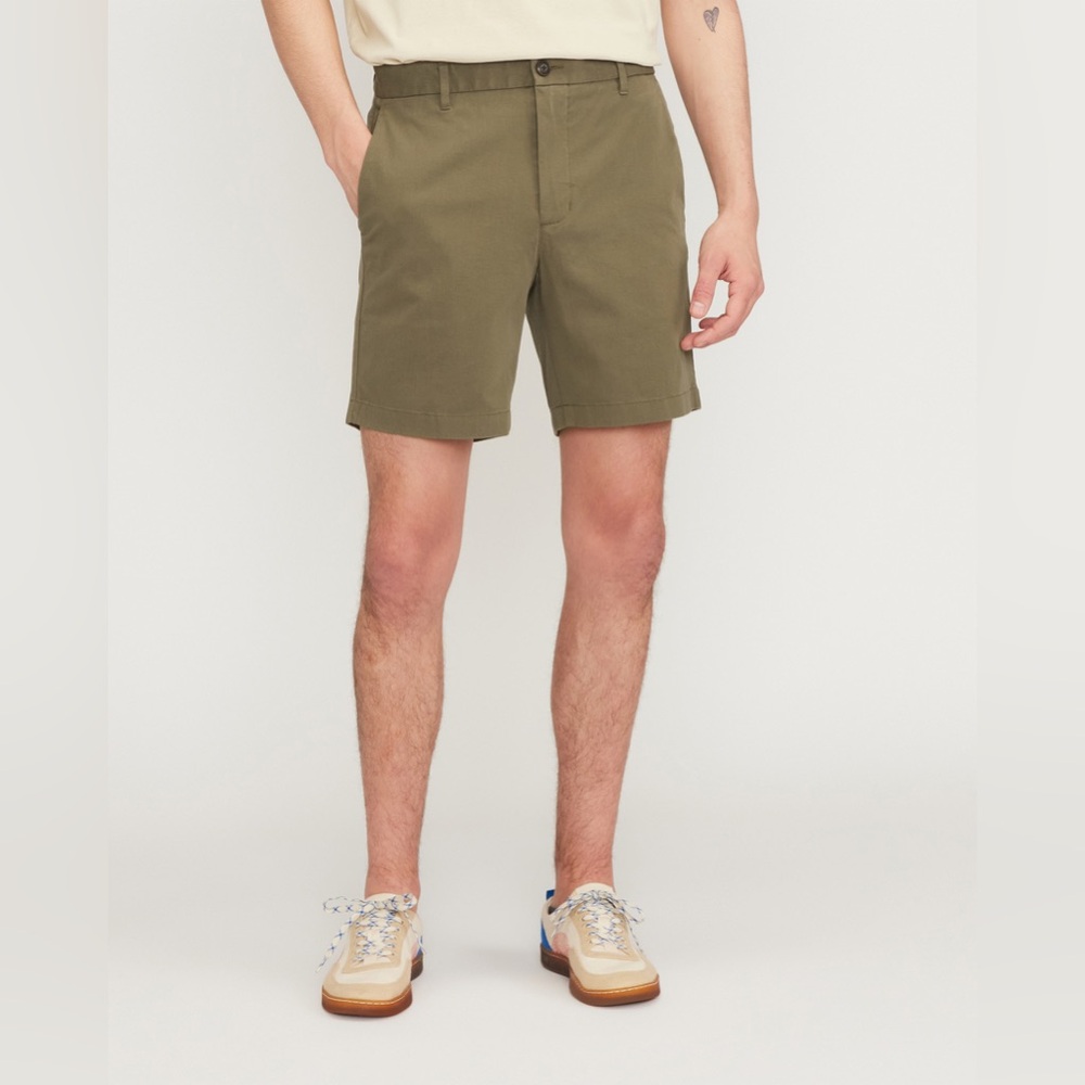NWT Everlane The 7” Slim-Fit Performance Chino Short
